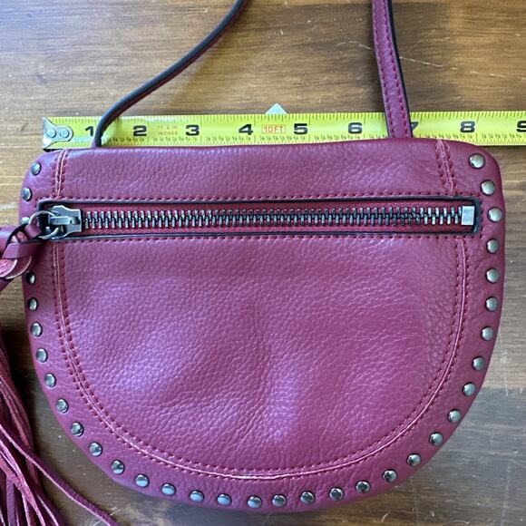 Sanctuary NWT Half Moon Adjustable Crossbody Bag Purse Studded Fringe Chic - Picture 10 of 10